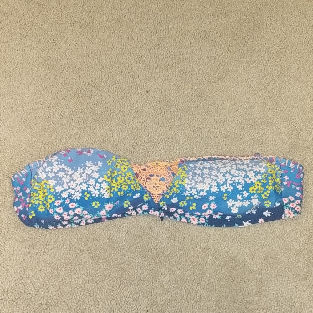 JCPenney strapless swimsuit top